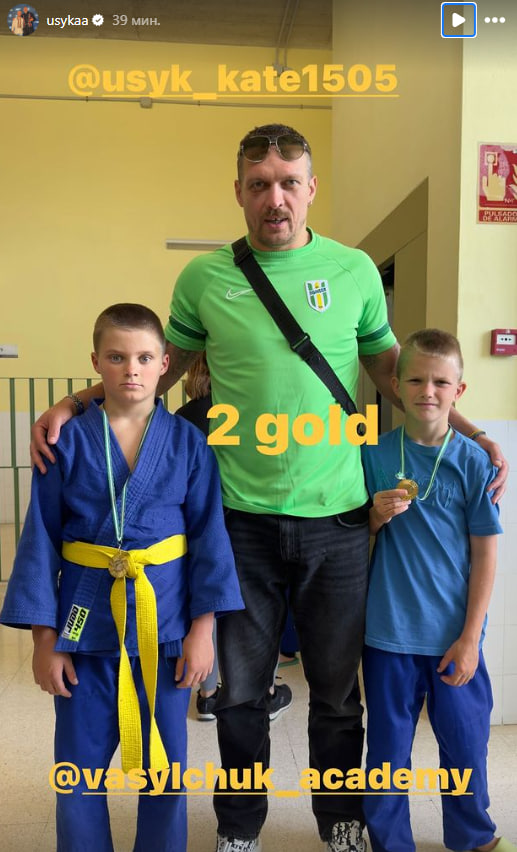 Скільки Дітей У Усика: подробиці про сім'ю та особисте життя чемпіона