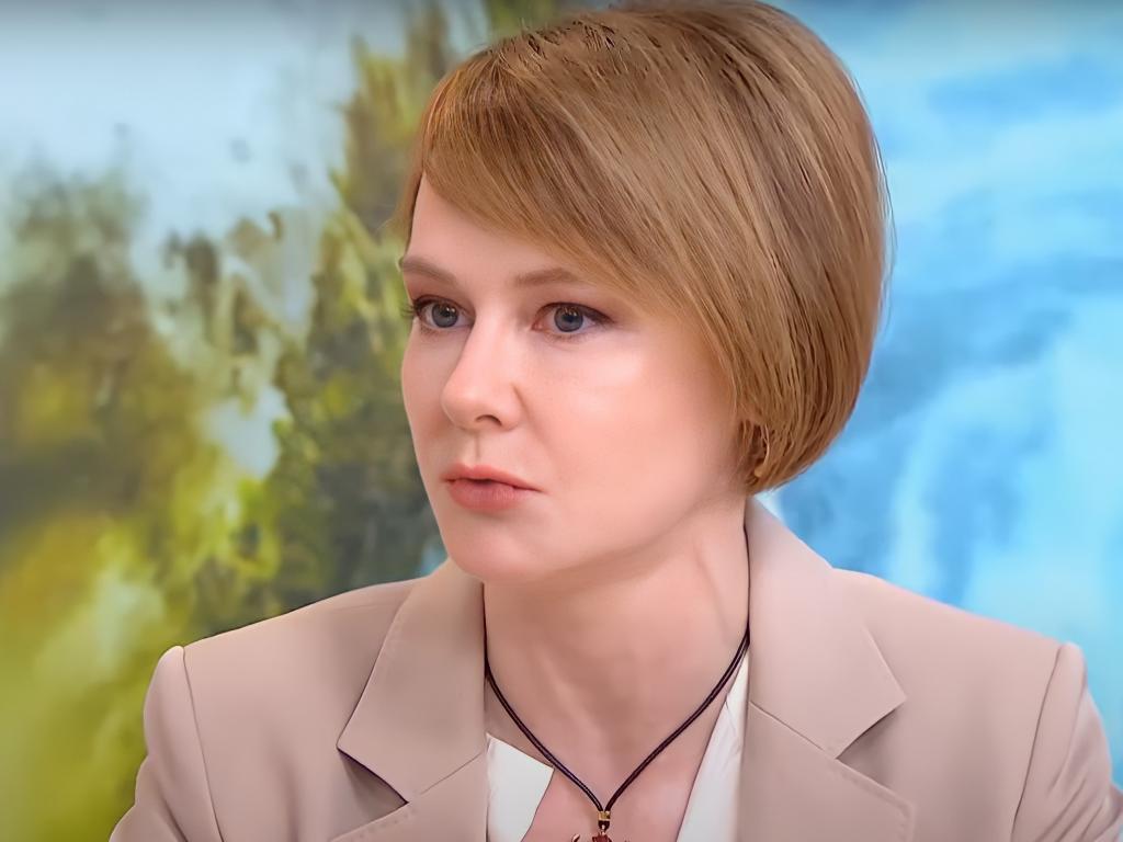 Лана Зеркаль: национальность и её общественная деятельность