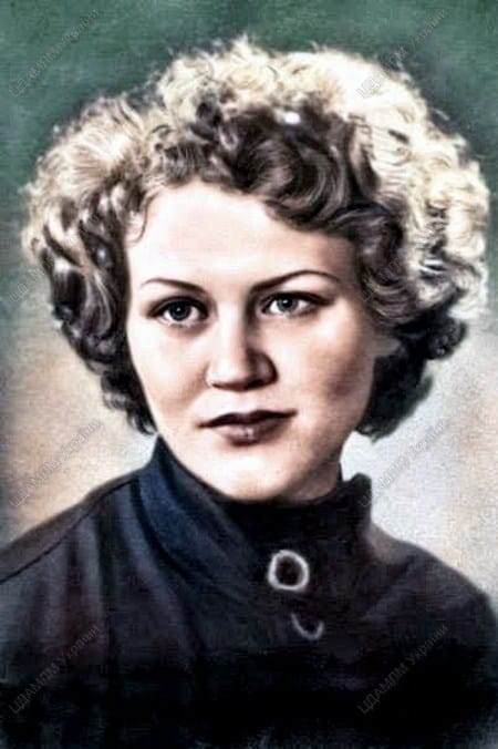 Ліна Костенко Біографія: Життя і Творчість Великої Українки