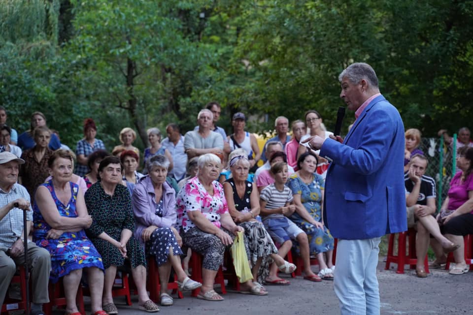 Евгений Червоненко: настоящая фамилия и ключевые этапы жизни и карьеры