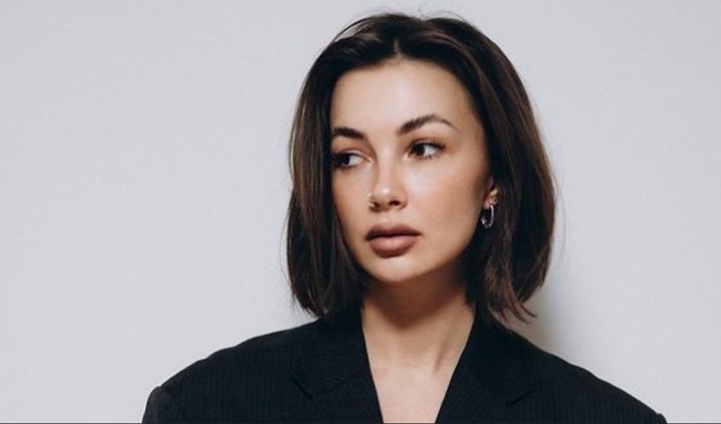 Дружина Віктора Розового – біографія та творчий шлях