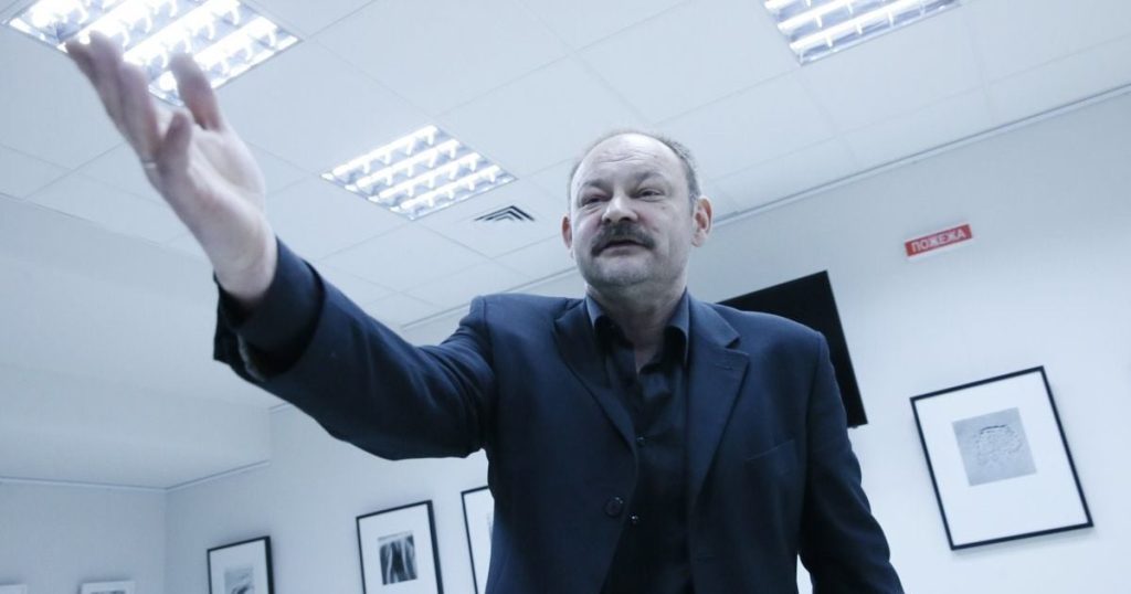 Син Стус: биография, творческий путь и личная жизнь