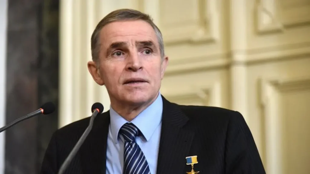 Син Каденюк: биография, достижения и вклад в космонавтику