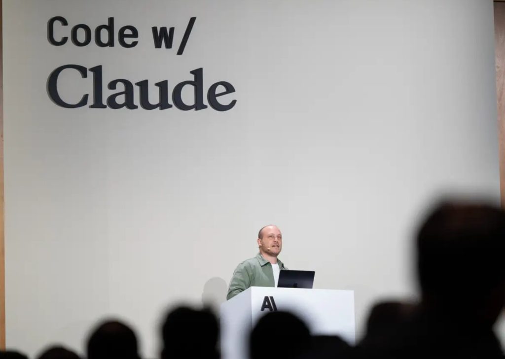Творець Claude Code: майбутнє за тими, хто запускає стартапи, а не шукає роботу
