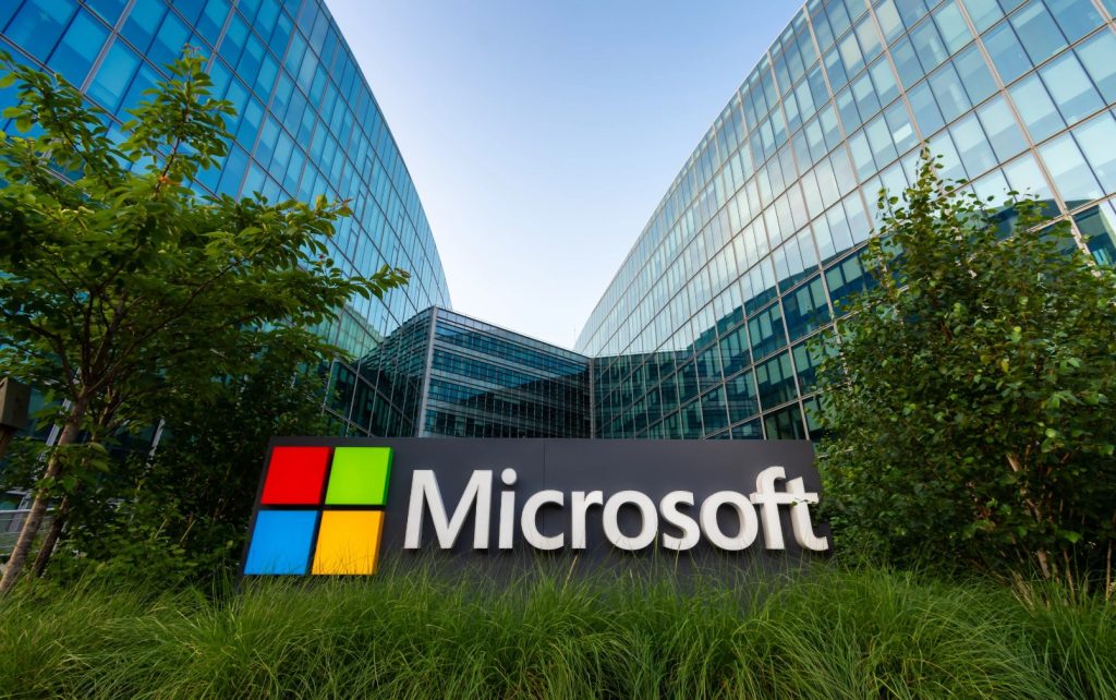 Copilot дешевшає для Microsoft, але не для вас: компанія витісняє моделі OpenAI та Anthropic власними LLM